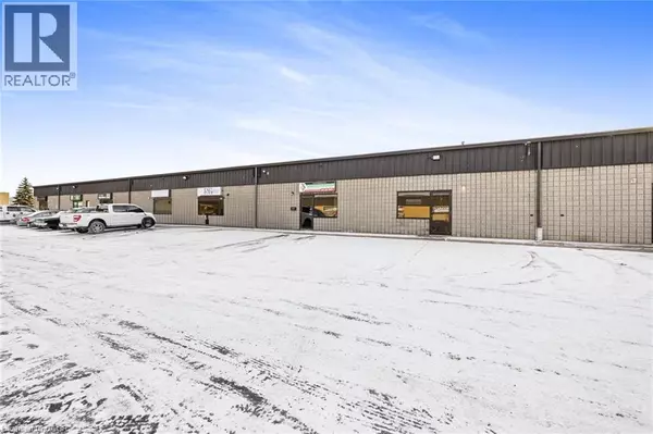 Hamilton, ON L8W3R4,38 BIGWIN RD #B6
