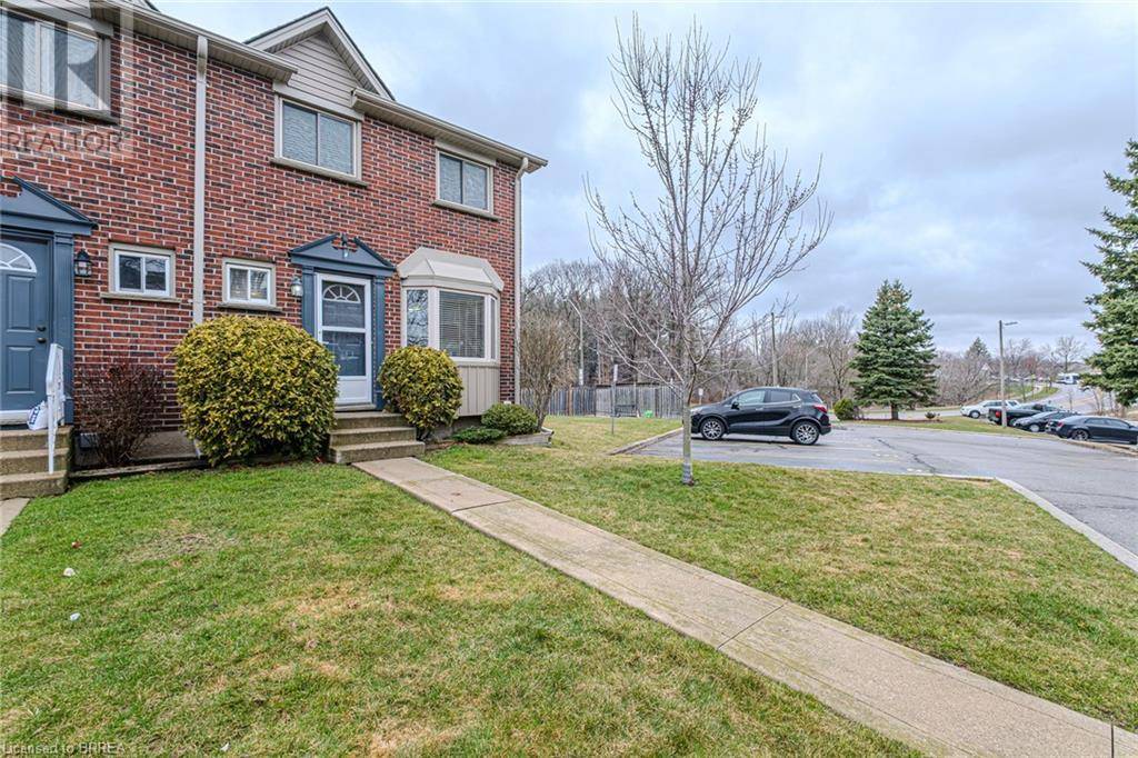 Brantford, ON N3P1X9,149 BRANTWOOD PARK RD #A