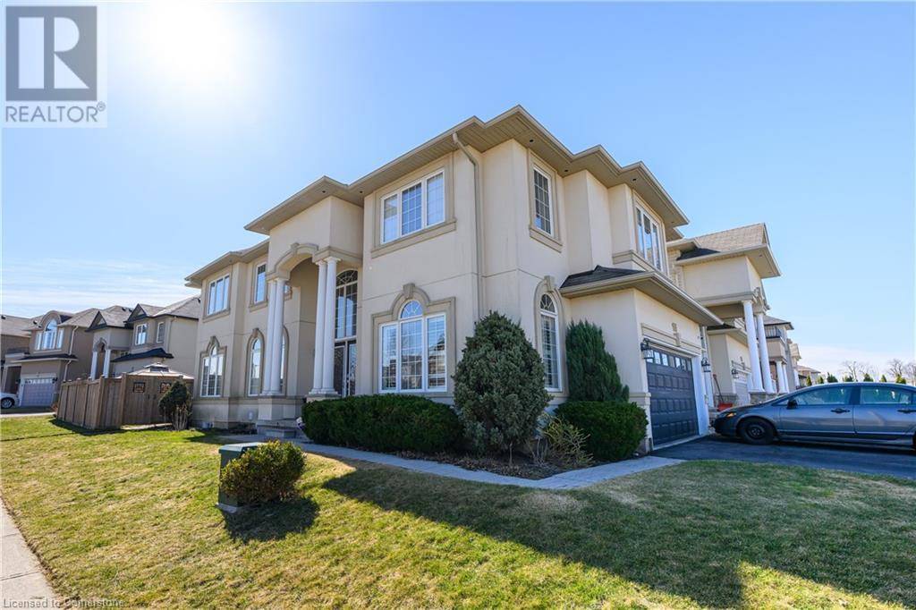 111 IRWIN AVE #B, Ancaster, ON L9K0G1
