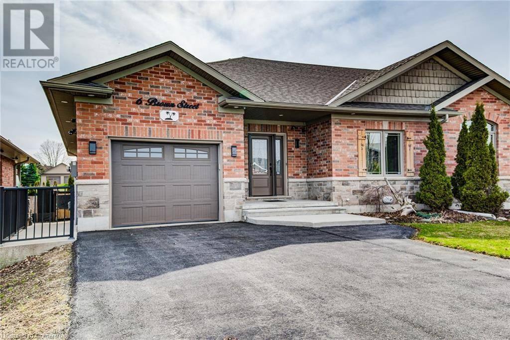 Clifford, ON N0G1M0,6 BROWN Street S