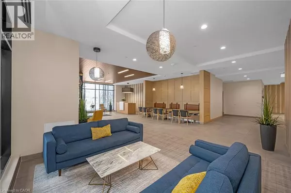 Kitchener, ON N2G0E2,108 GARMENT ST #904