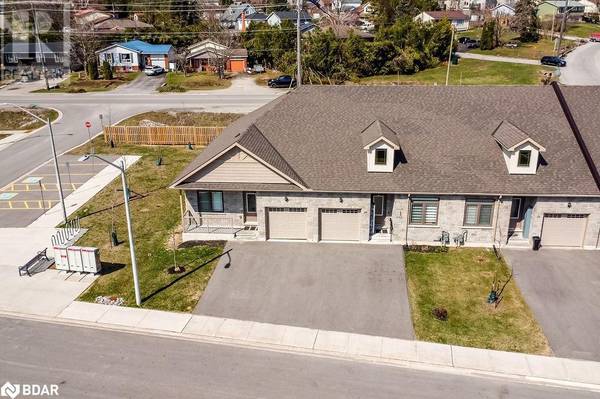 19 LEANNES Way, Orillia, ON L3V8M1