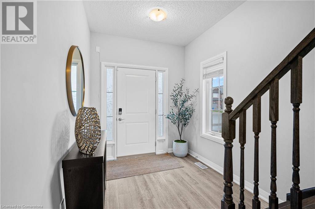 Hamilton, ON L0R1P0,271 DALGLEISH Trail
