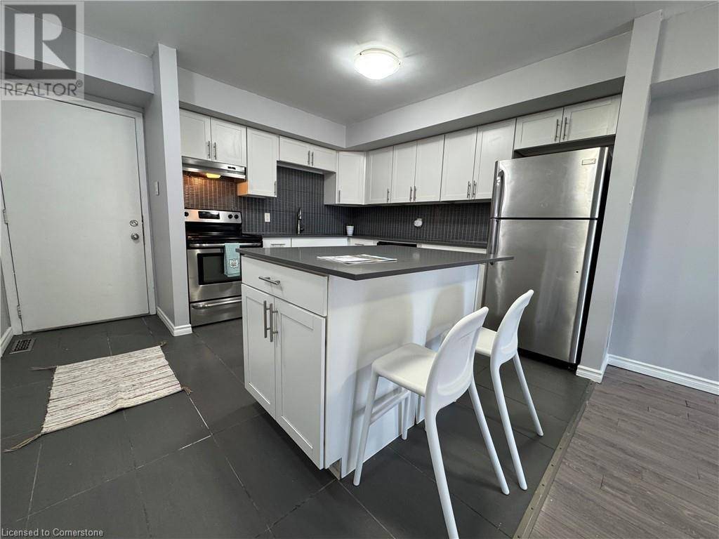Waterloo, ON N2J5L6,511 QUIET PL #4