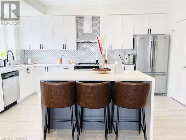 Mississauga, ON L5J0B3,2255 MCNAB LN #9