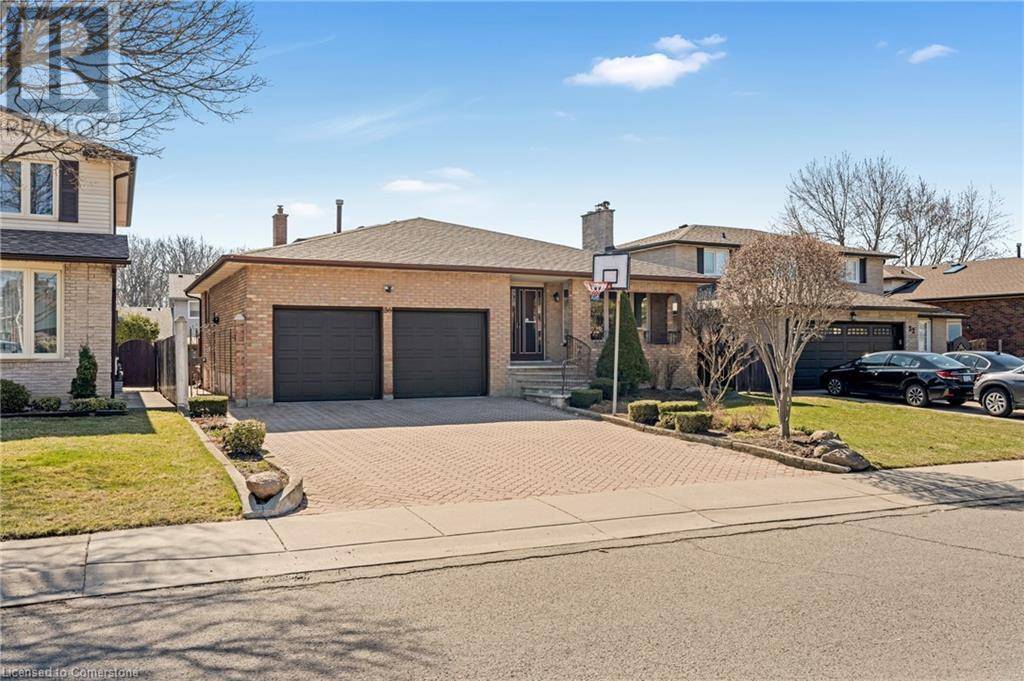 Hamilton, ON L9A4Y2,36 SKYLARK Drive