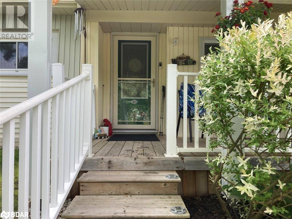 Innisfil, ON L9S1P7,18 HAWTHORNE Drive