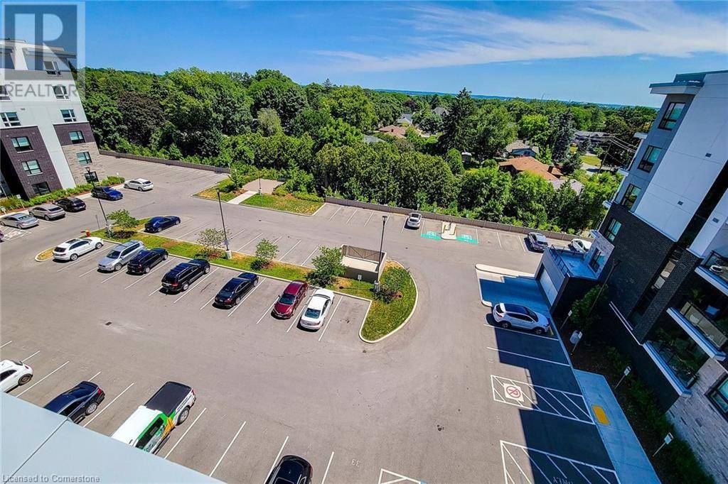 Burlington, ON L7T2C8,320 PLAINS RD #212