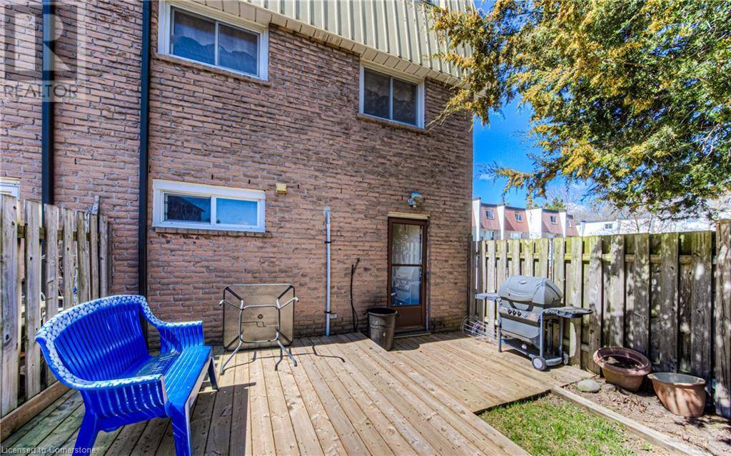 Kitchener, ON N2A2M2,70 MORGAN AVE #6