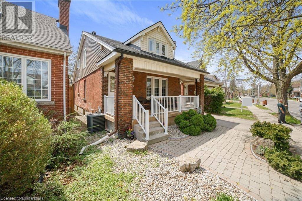 Hamilton, ON L8S4H6,39 STERLING Street