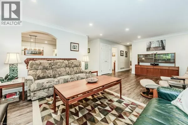 Waterloo, ON N2L5W3,219 CORRIE Crescent