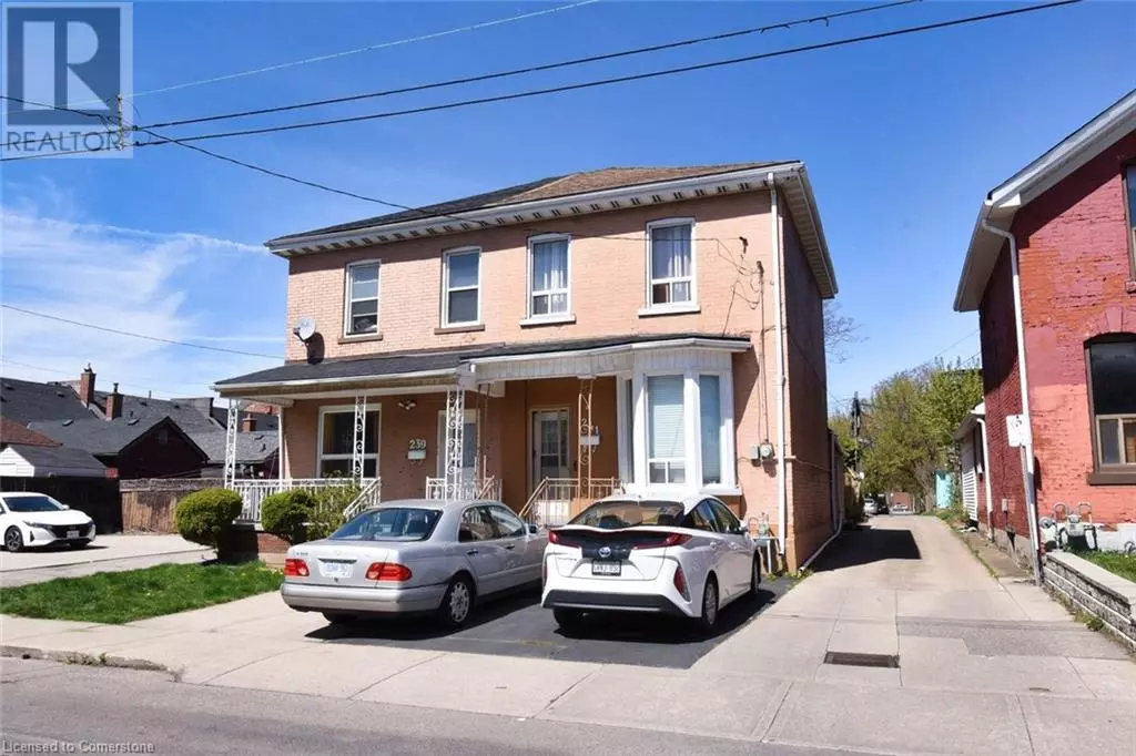 Hamilton, ON L8L2R3,241 ROBERT Street
