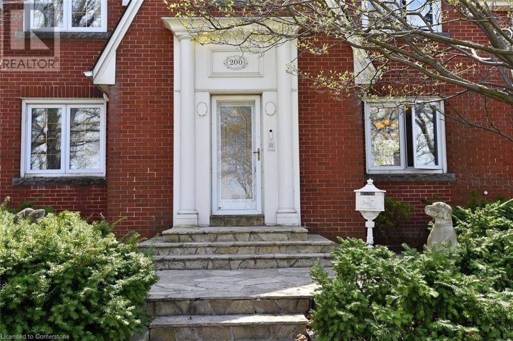 Hamilton, ON L9A1A9,200 CONCESSION Street