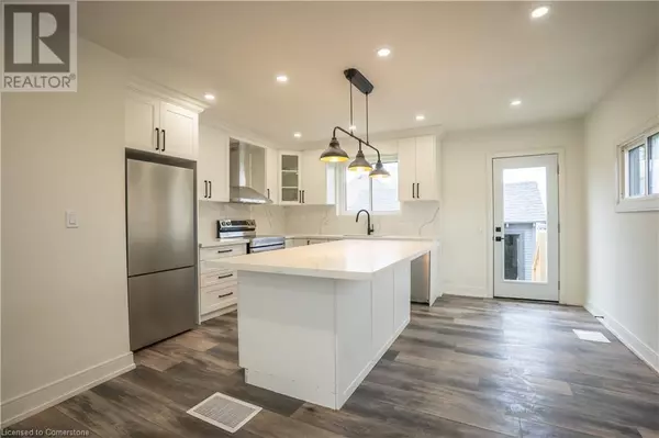 145 GAGE AVE North #MAIN, Hamilton, ON L8L6Z8
