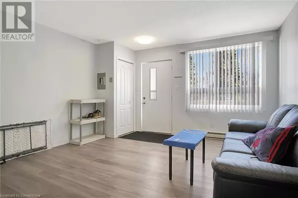 Cambridge, ON N1R1E8,19 WATERSIDE Avenue
