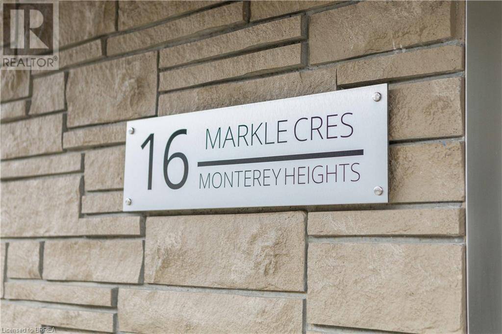 Ancaster, ON L9G0H4,16 MARKLE CRES #517