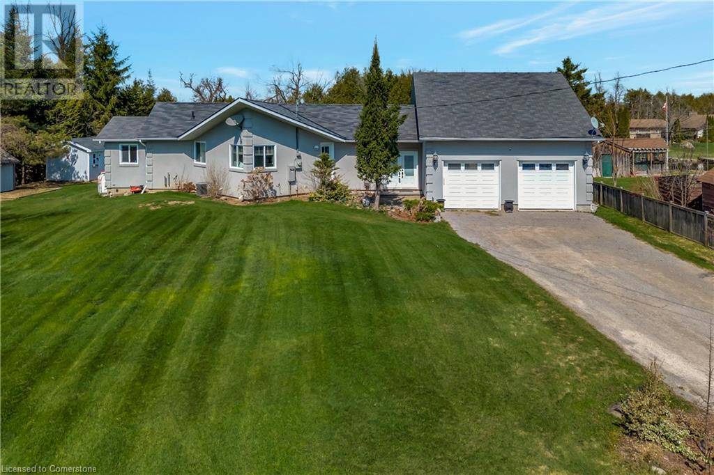 Kawartha Lakes, ON K0M1N0,33 TOTTEN DRIVE Drive