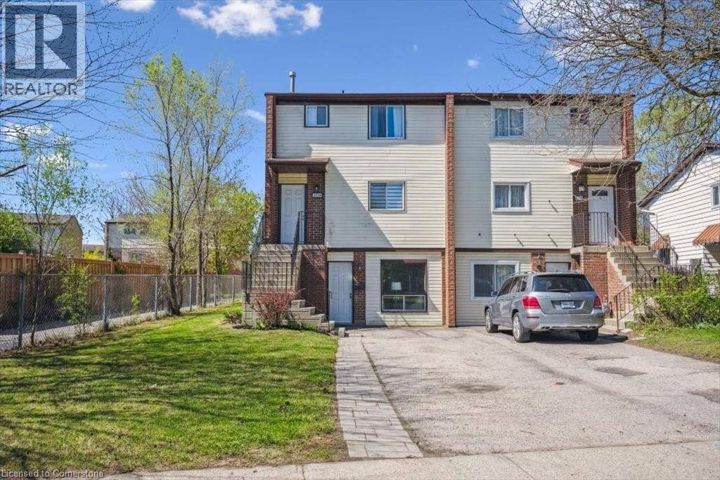 421 BAIRSTOW CRES #A, Waterloo, ON N2K2H7