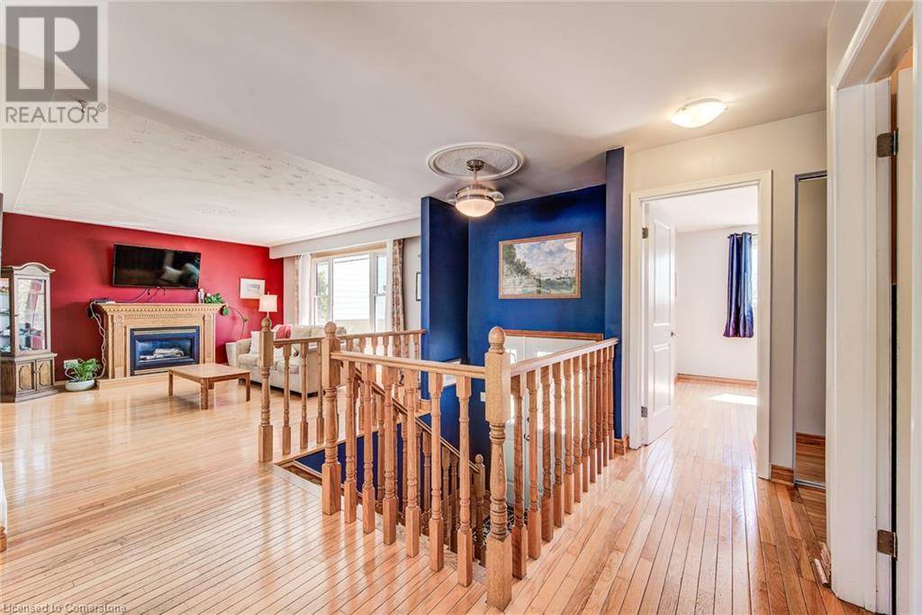 Waterloo, ON N2L5M5,330 DALEVIEW Place