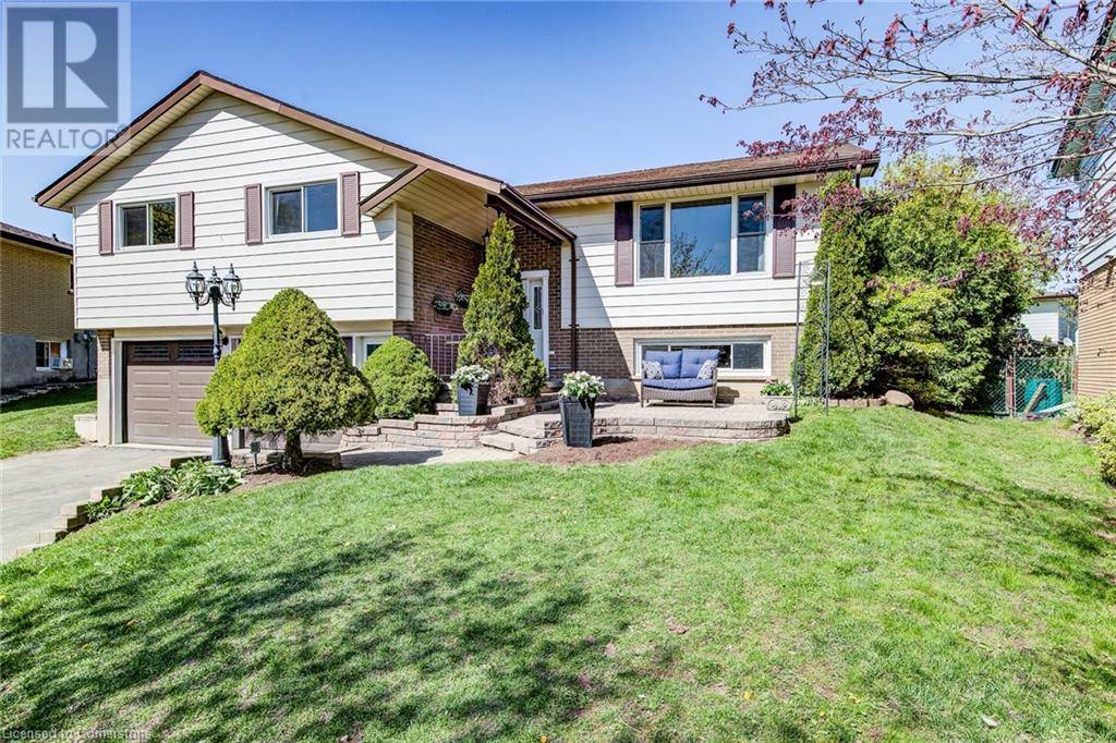 Waterloo, ON N2L5M5,330 DALEVIEW Place