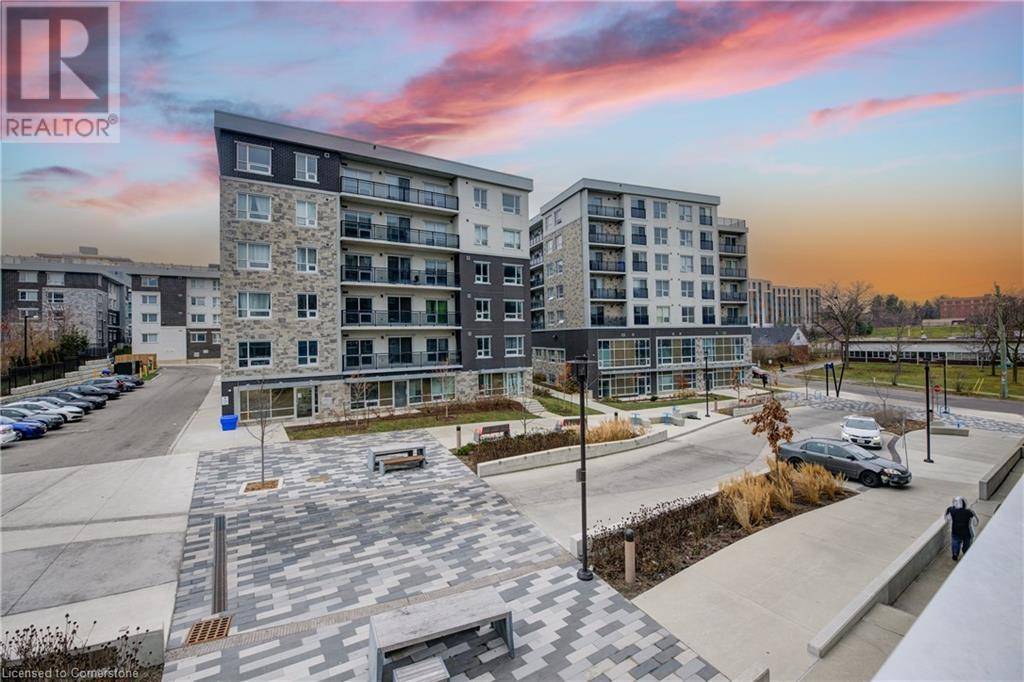 62 BALSAM ST #H201, Waterloo, ON N2L3H2