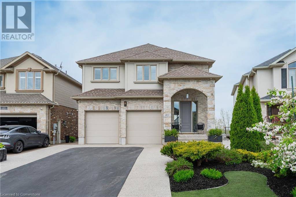 Cambridge, ON N1P0A9,27 MCWILLIAMS Court