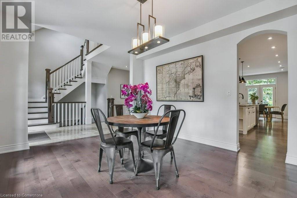 Kitchener, ON N2A4M2,12-258 EDGEWATER Crescent