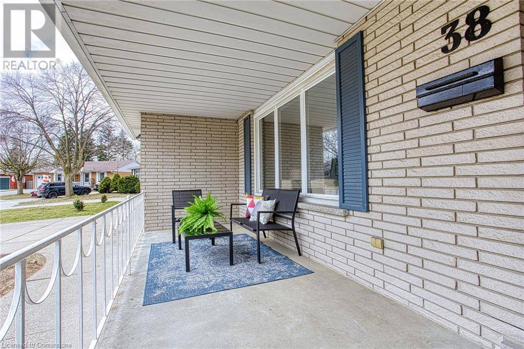 Hamilton, ON L8K5W2,38 COUNTRY CLUB Drive