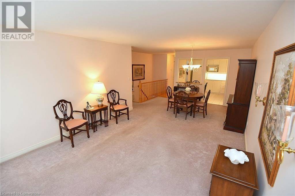 Waterdown, ON L0R2H0,47 MAIN ST North #26