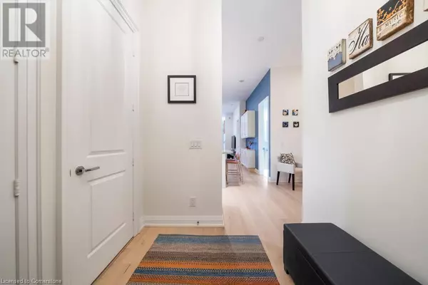 Oakville, ON L6L0E1,11 BRONTE RD #103