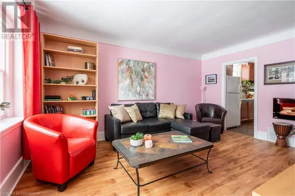 Hamilton, ON L9A4M4,119 EAST 17TH Street