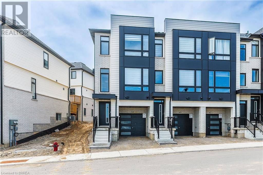 Paris, ON N3L0N5,55 TOM BROWN DR #64
