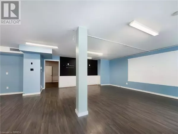Brantford, ON N3T2J1,59 DALHOUSIE Street
