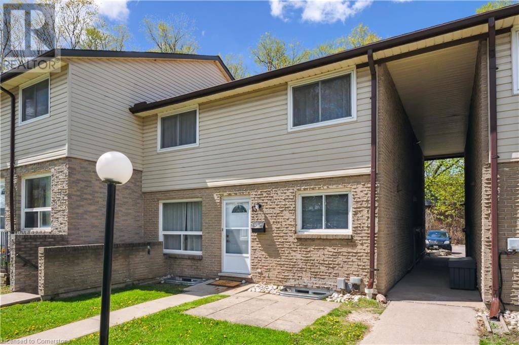 Waterloo, ON N2L5A7,453 ALBERT ST #13