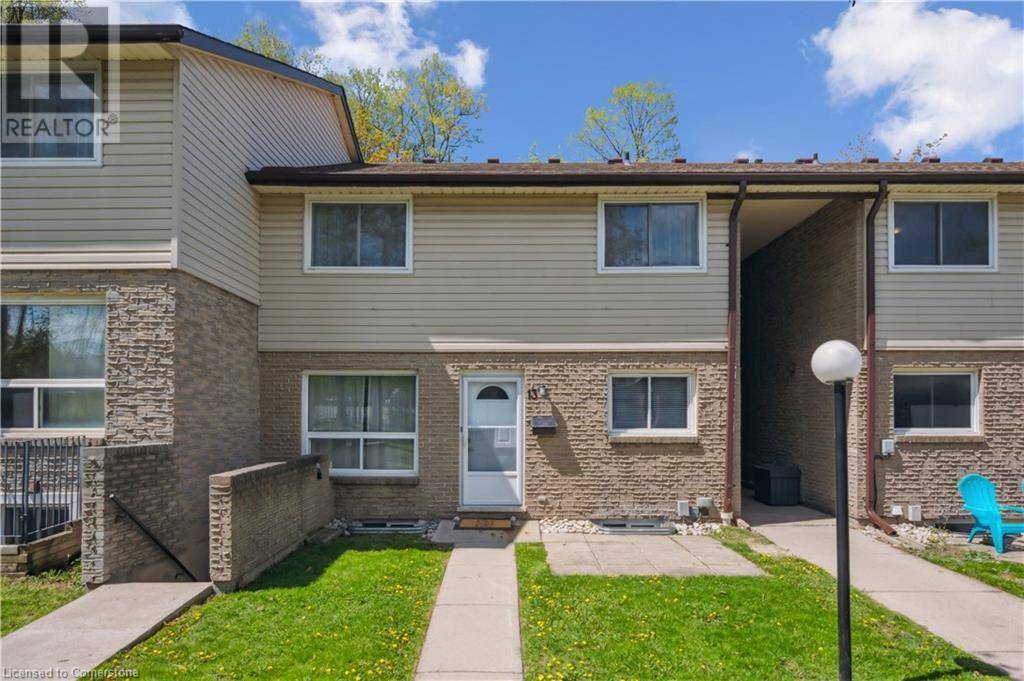 Waterloo, ON N2L5A7,453 ALBERT ST #13