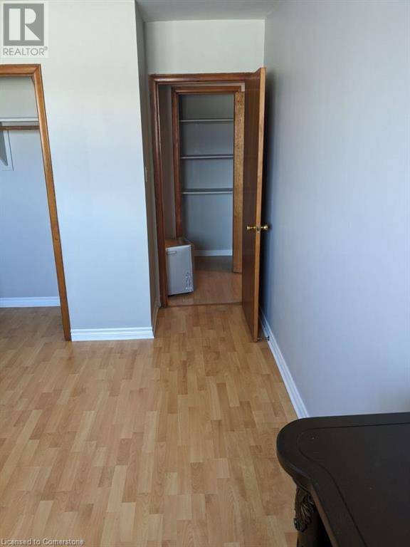 Cambridge, ON N3H3V7,1250 DUKE ST #14