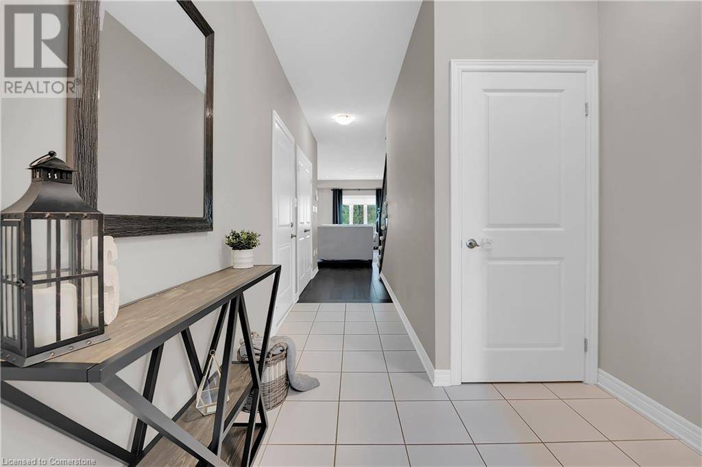 Hamilton, ON L0R1C0,137 KINSMAN Drive