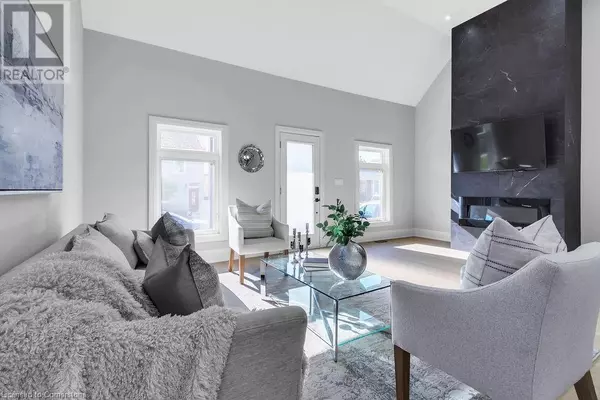29 MAGILL Street, Hamilton, ON L8R2Y4