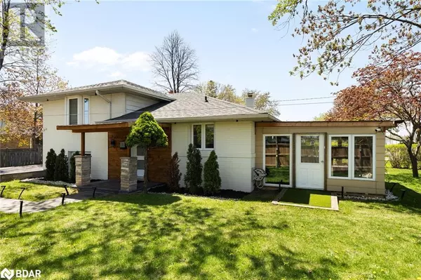 Mississauga, ON L5E2Z8,1626 PARK ROYALE Boulevard