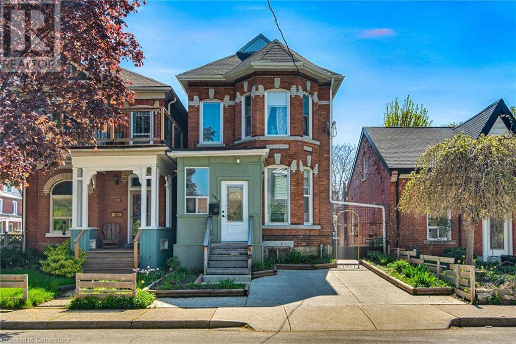 200 EAST AVE North #B, Hamilton, ON L8L5J2