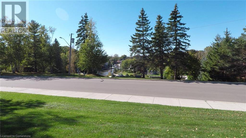 Port Dover, ON N0A1N7,28 DONJON Boulevard