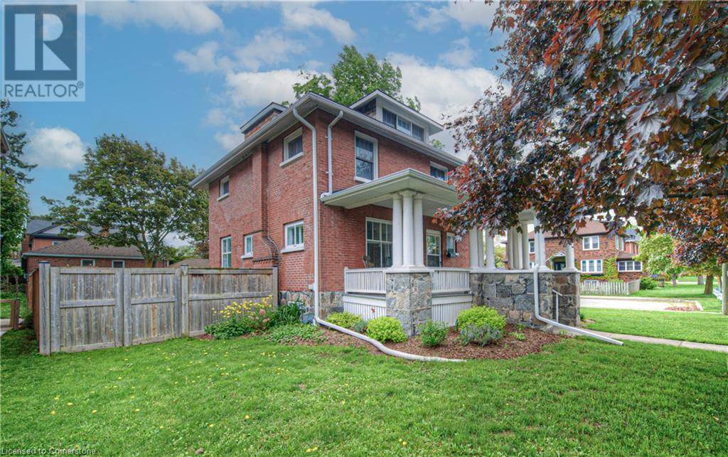 Cambridge, ON N1R1X6,263 MAIN ST