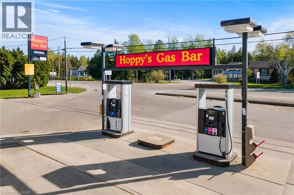 Tobermory, ON N0H2R0,7384 HIGHWAY 6