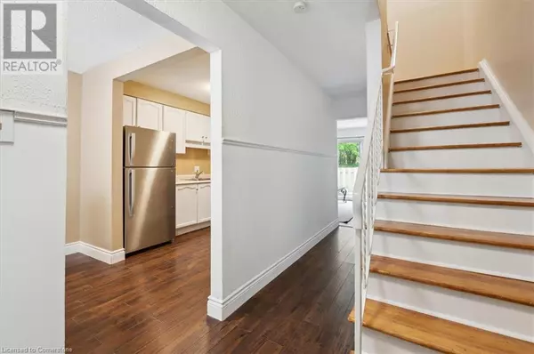 Kitchener, ON N2A2P1,293 FAIRWAY RD North #33