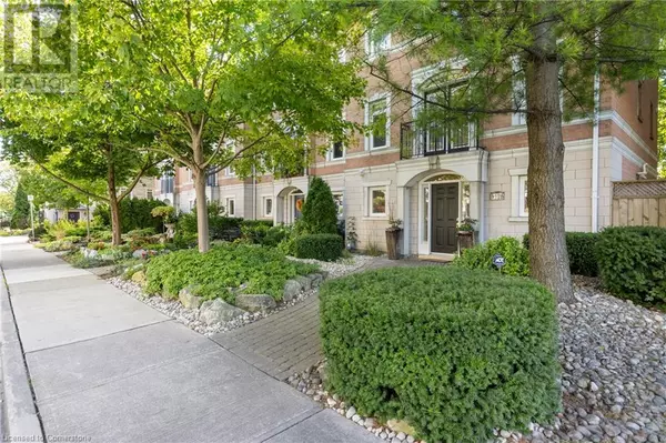 126 BRANT Street, Oakville, ON L6K3X6