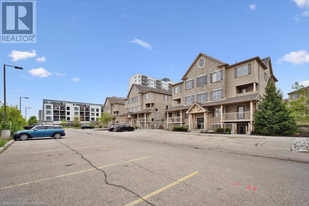 Kitchener, ON N2N0B7,1460 HIGHLAND RD West #11B