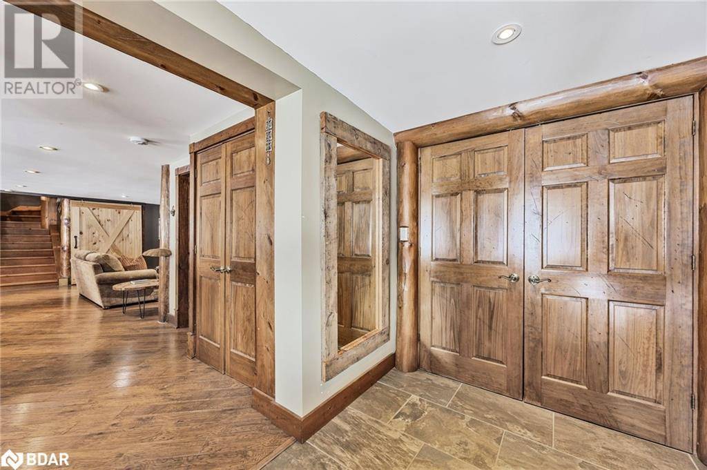 Oro-medonte, ON L0L2L0,118 HIGHLAND Drive