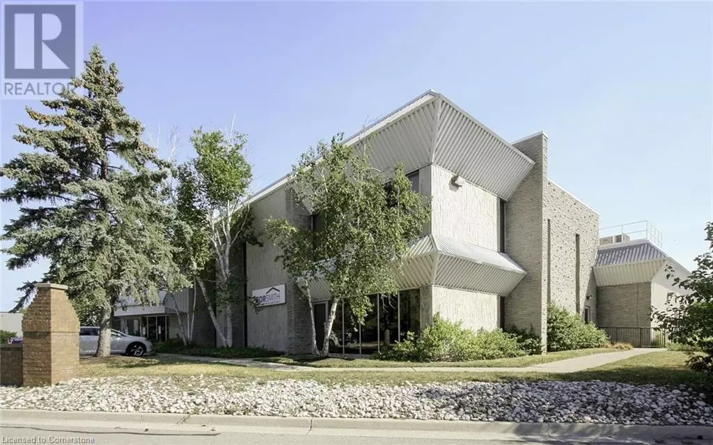 Burlington, ON L7N3P3,845 HARRINGTON CT #B01-1