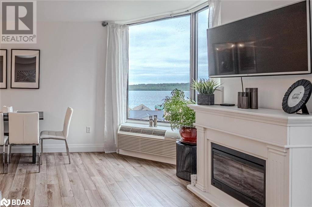 Barrie, ON L4M5L6,181 COLLIER ST #504