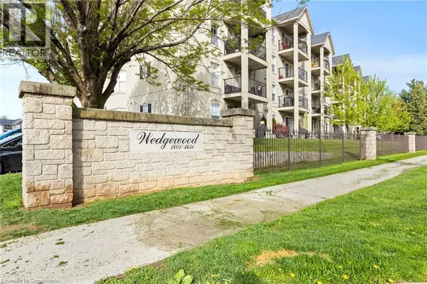 1431 WALKERS Line #103, Burlington, ON L7M4P3